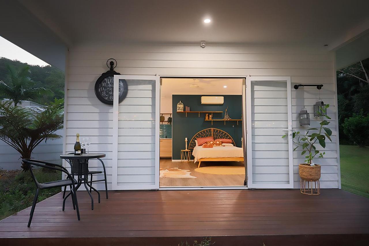 The Poolhaus Retreat - Peaceful Private Studio Valdora Екстер'єр фото